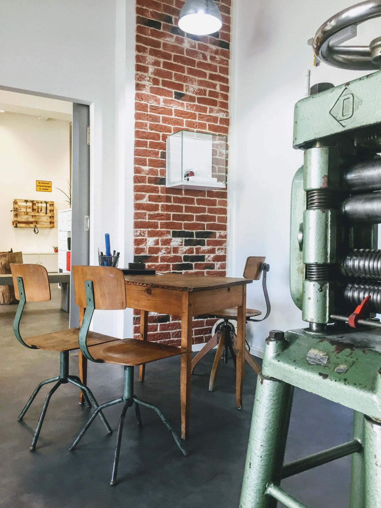 Nuremberg Mobiles Arbeiten Meeting rooms Meet Space II - inkl. Wasser, Tee, Kaffee & Küche image 10