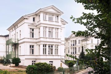 Heringsdorf Function Room Villa Groth - Luxuriöse Apartments in Strandnähe image 1