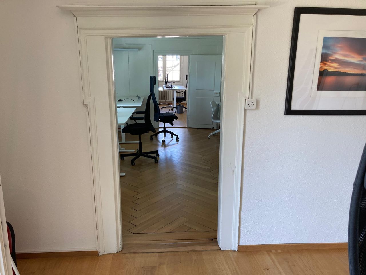 Zürich Kundengespräch Meetingräume Büro image 3