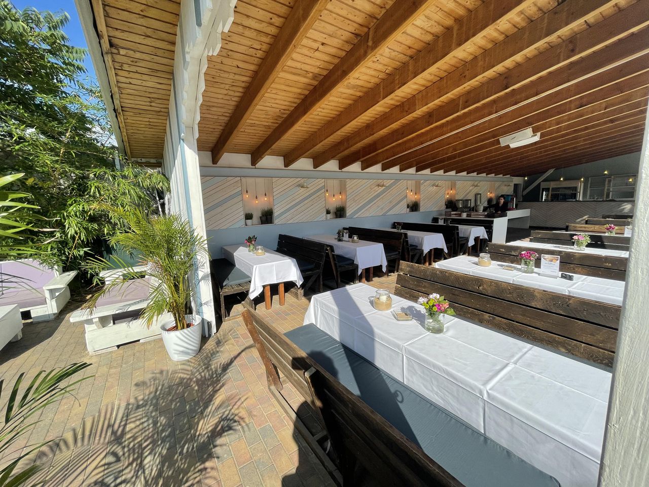 Berlin Offsite Meeting Open Air Location Mauna Island Terrasse image 4