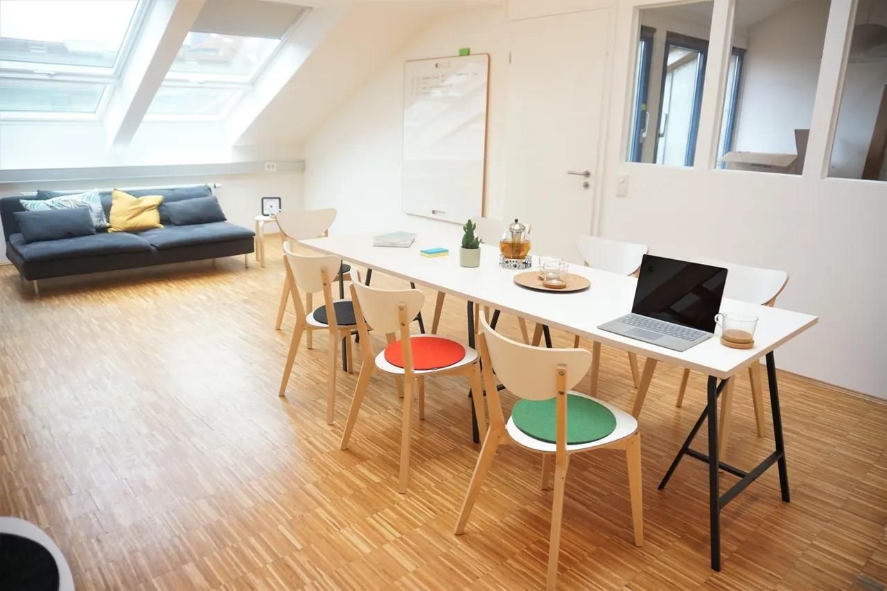 Frankfurt am Main  Büroräume Co-Working Space im Löwenhof - Seminar Space Bornheim image 0