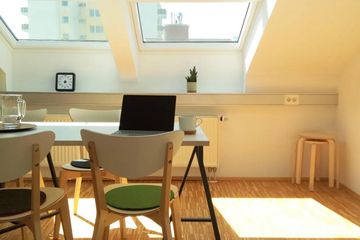 Frankfurt Office spaces Co-Working Space im Löwenhof - Seminar Space Bornheim image 3