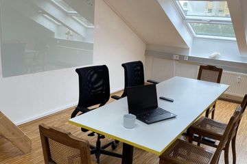 Frankfurt Office spaces Co-Working Space im Löwenhof - Seminar Space Bornheim image 3