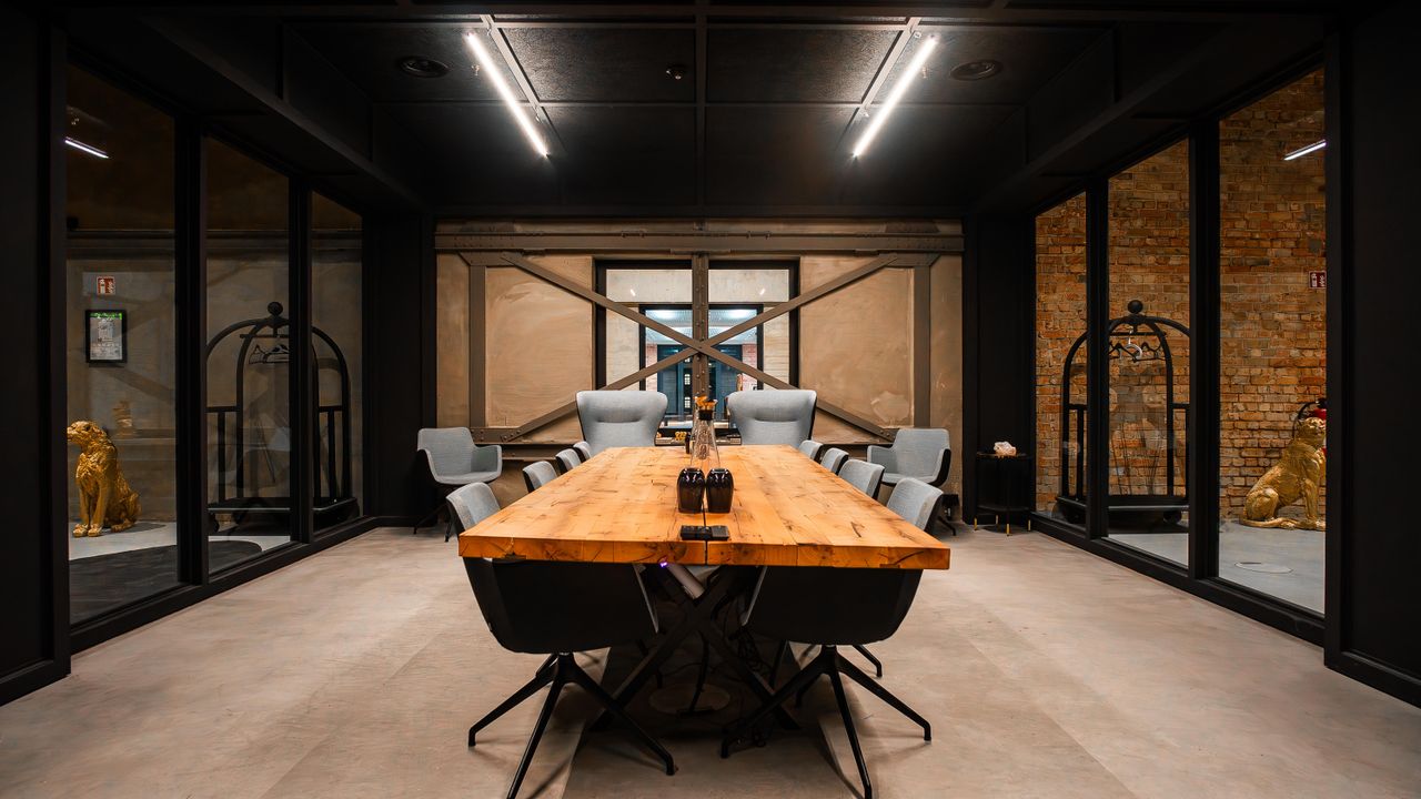 Hamburg  Corporate event space Roooar Room image 7