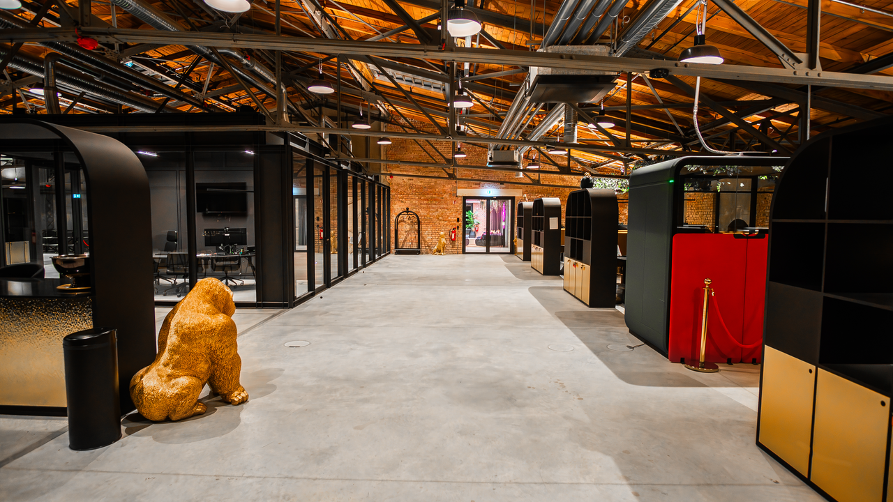 Hamburg  Eventlocation Roooar Room image 8
