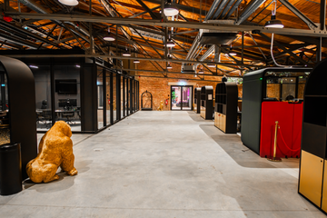 Hamburg Corporate event space Roooar Room image 8