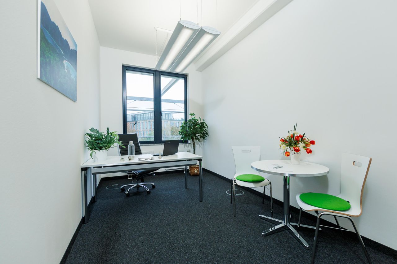 München Kreatives Meeting Büroräume Büro & mehr in München mieten image 19
