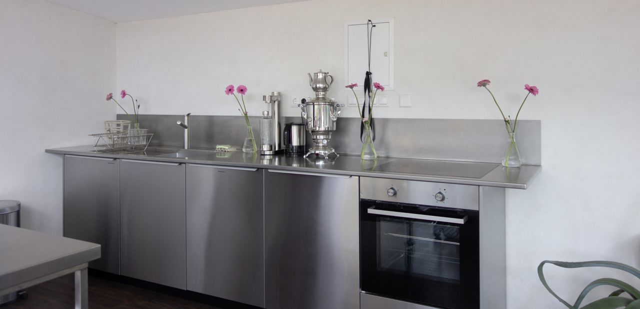 Halle (Saale) Mobiles Arbeiten Veranstaltungsraum belong base image 4