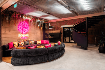 Hamburg Corporate event space Roooar Room image 0