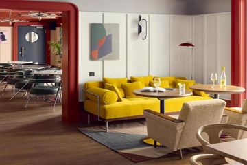 München Eventlocation Schwan Locke Bar & Lounge image 1