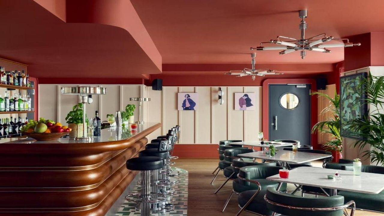 München  Eventlocation Schwan Locke Bar & Lounge image 0