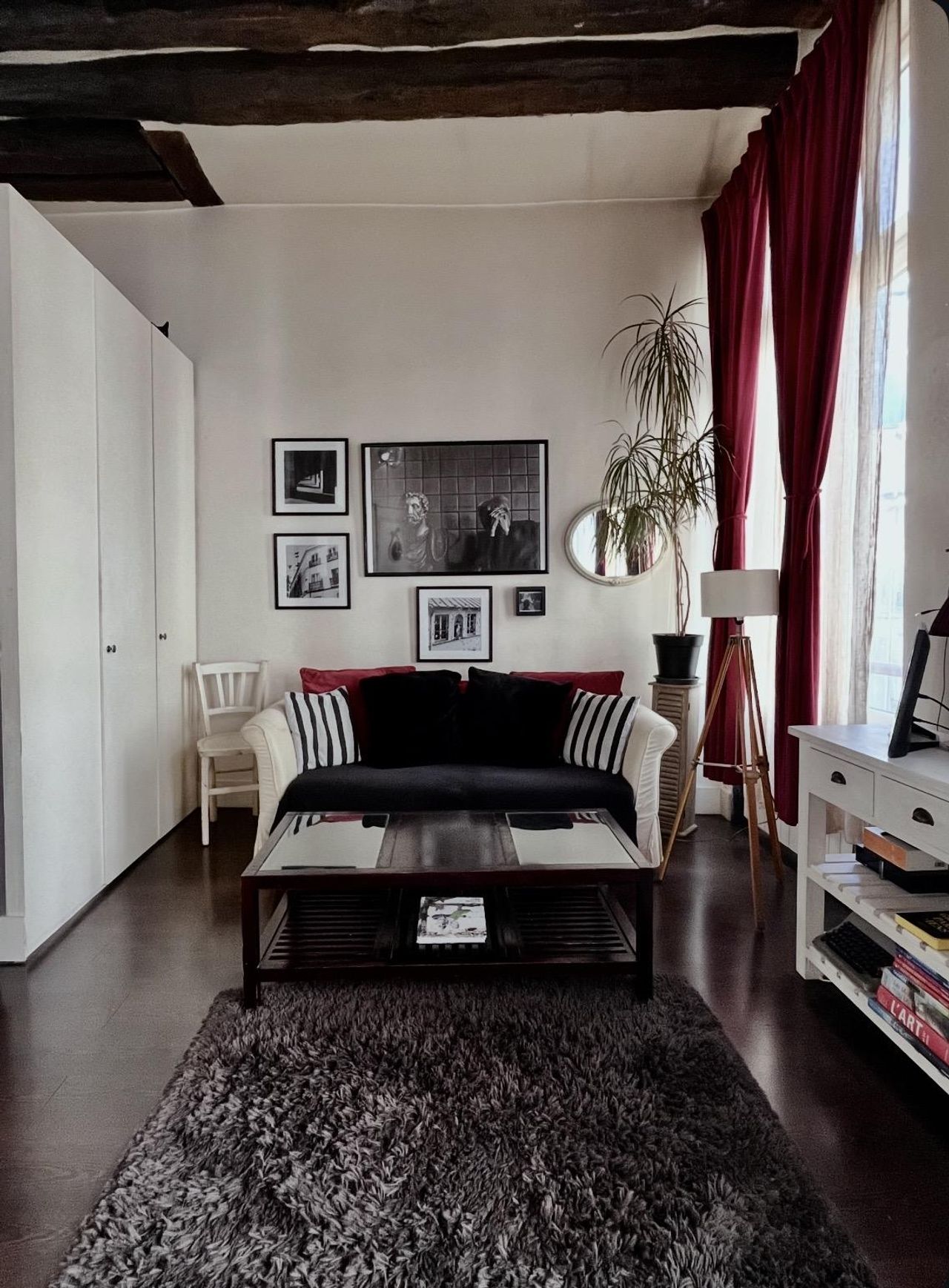 Paris  Workspace Quiet & Cosy Studio • Paris Montorgueil image 4