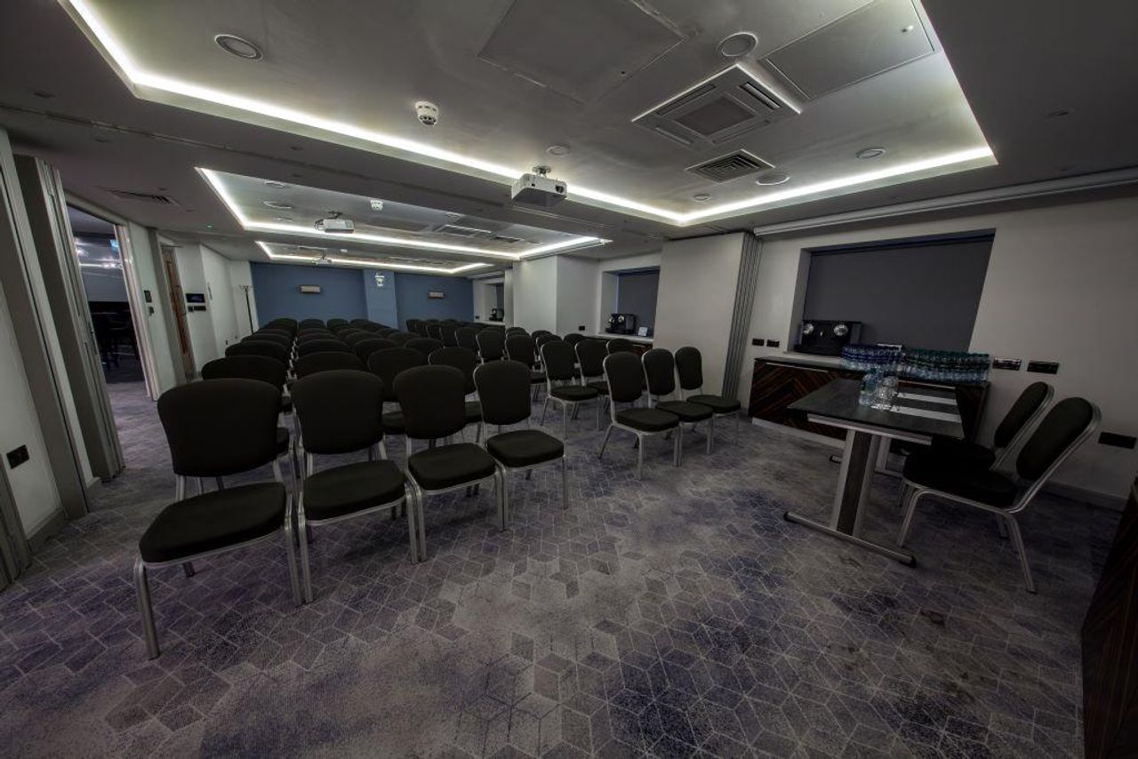 Birmingham  Meeting room Connect 1 image 1