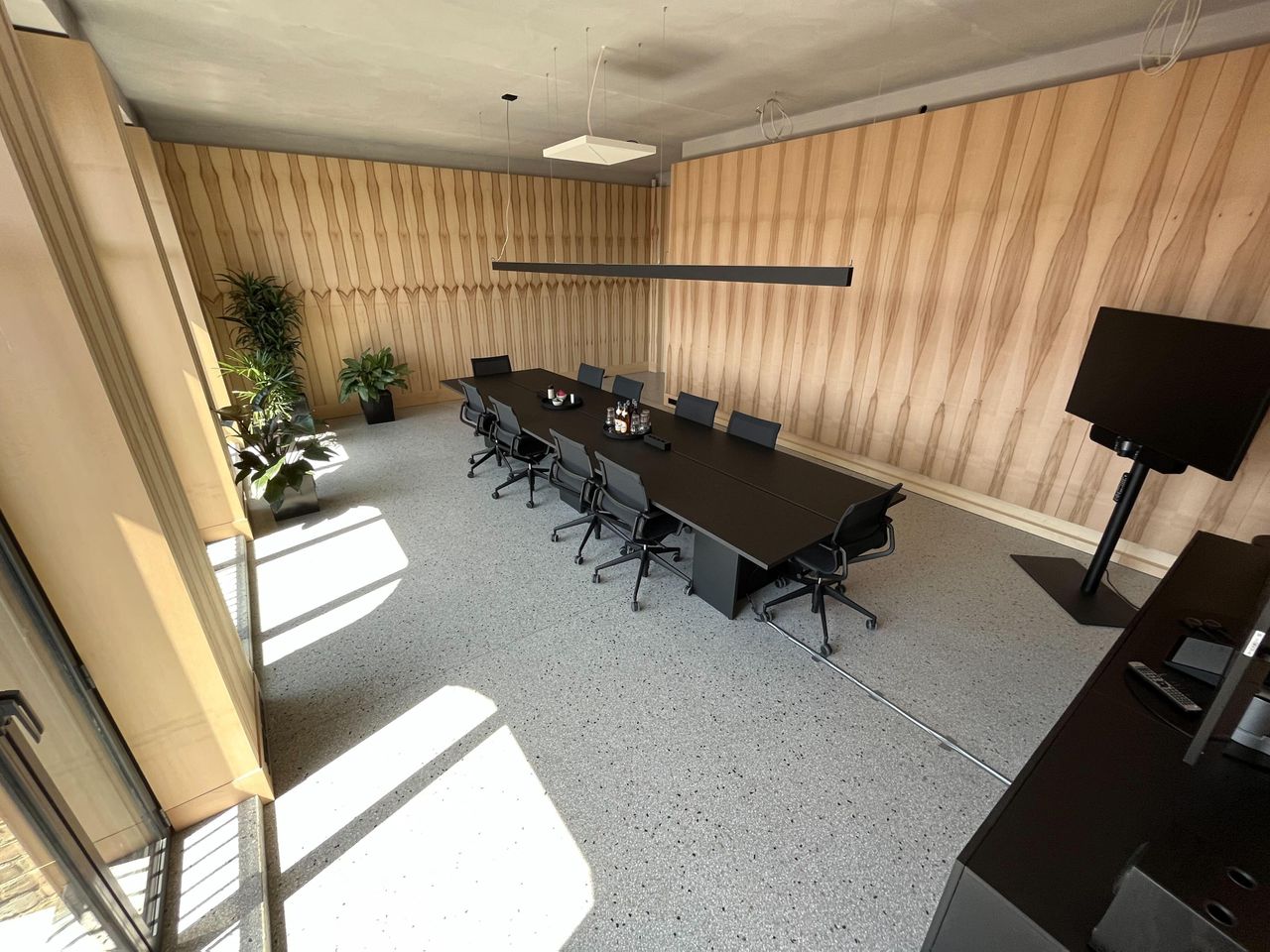 Berlin  Boardroom Board Room image 3