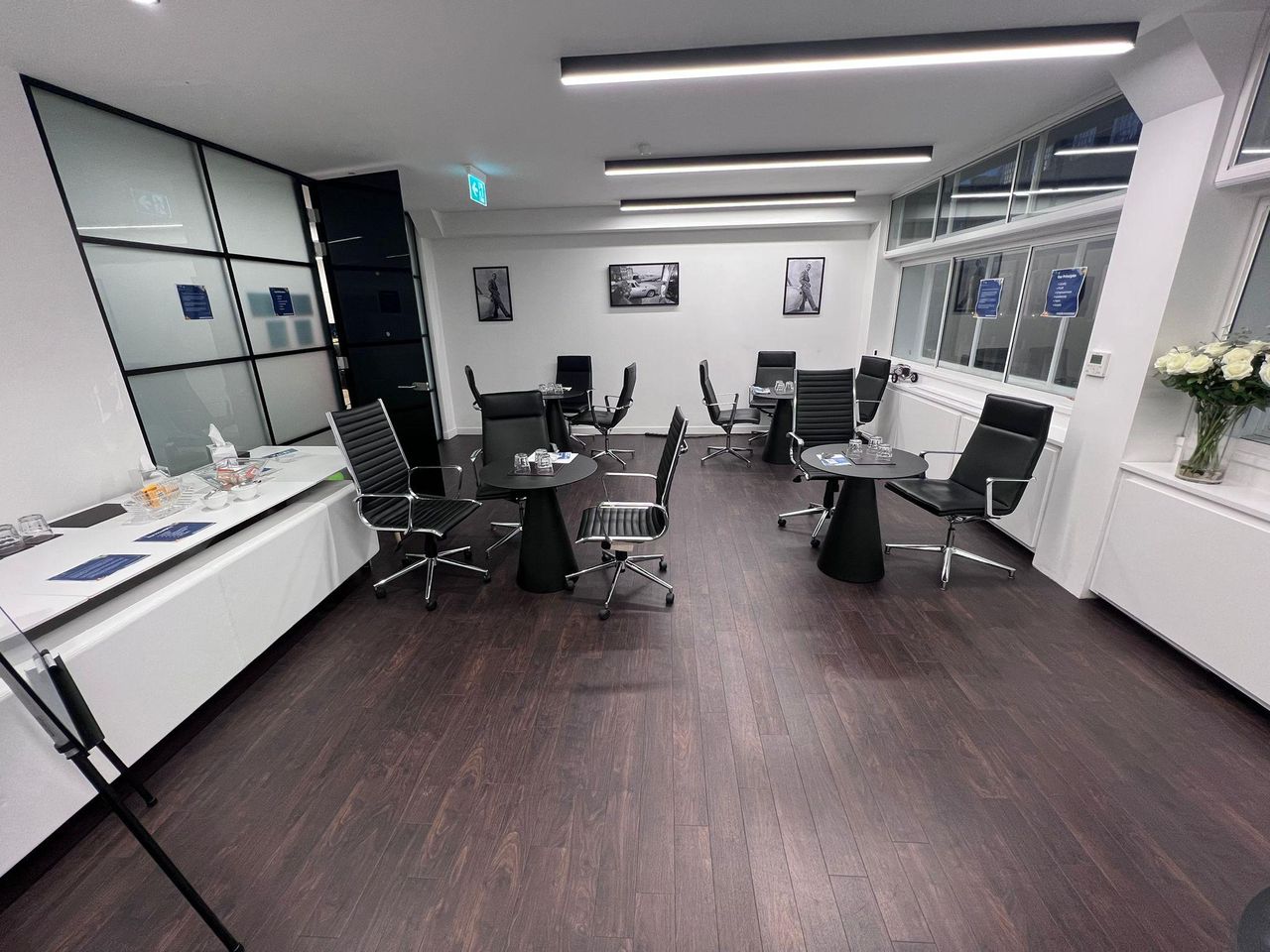 London  Meeting room W1 Workspace image 9