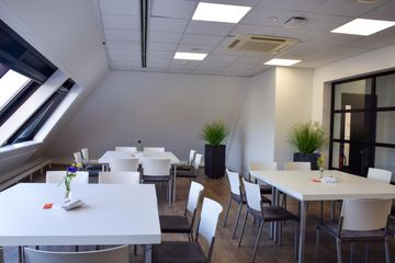 Den Haag  Bijzondere locatie Madurodam Blauwe Zaal image 0