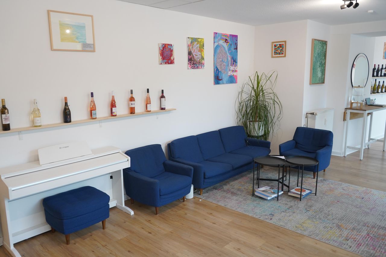 Frankfurt am Main Coworking Studio Entkorkte Kunst Atelier image 6