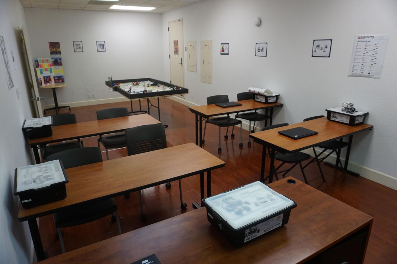 San Jose Coworking Meeting rooms room 206 image 17