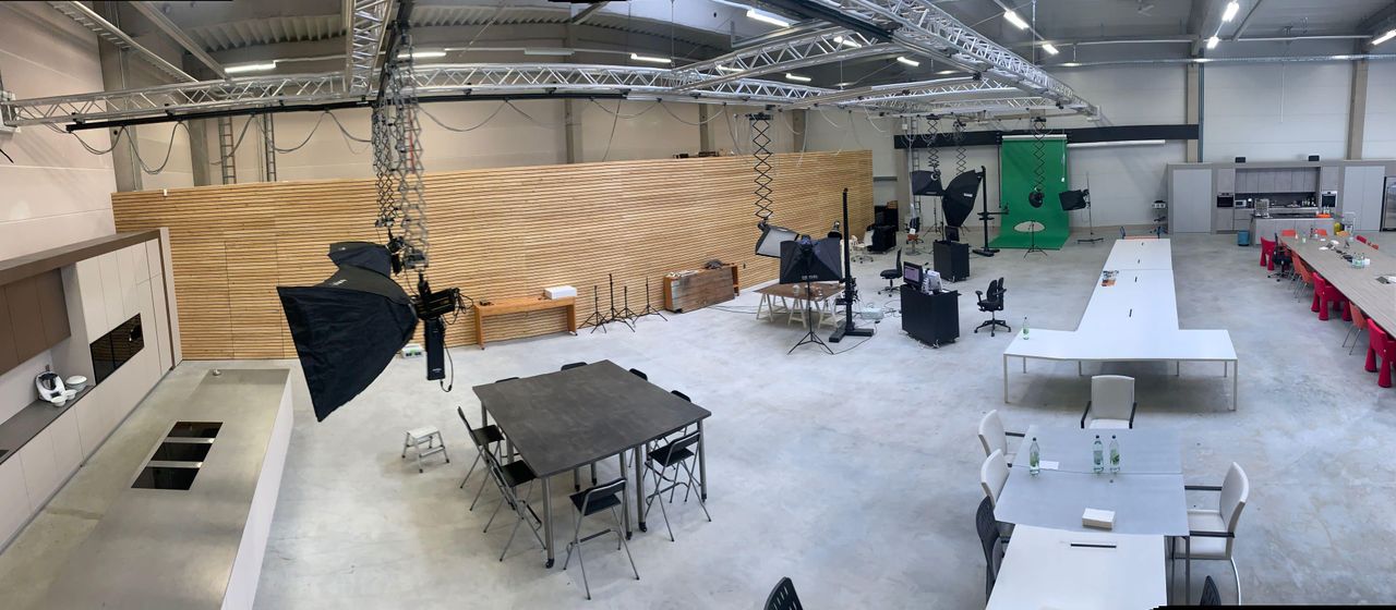 Oberursel (Taunus)  Fotostudio CMF Fotostudio Frankfurt image 0