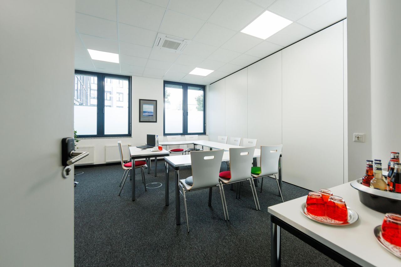 München Coworking Konferenzräume Raum LONDON/Konferenzraum 1 image 7