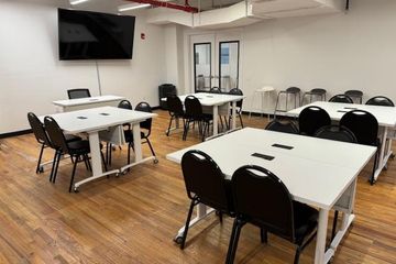 New York Offsite Meeting Meeting room Meeting Room 1 image 1