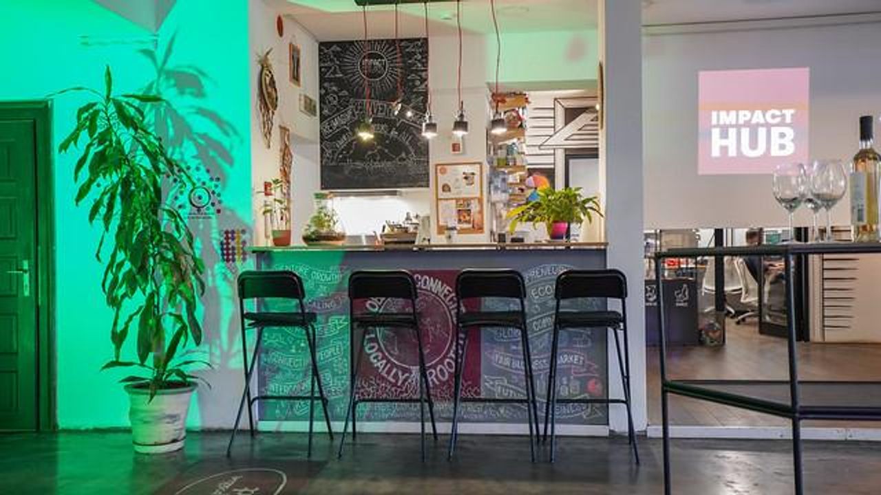 Rest der Welt  Eventlocation Square image 3