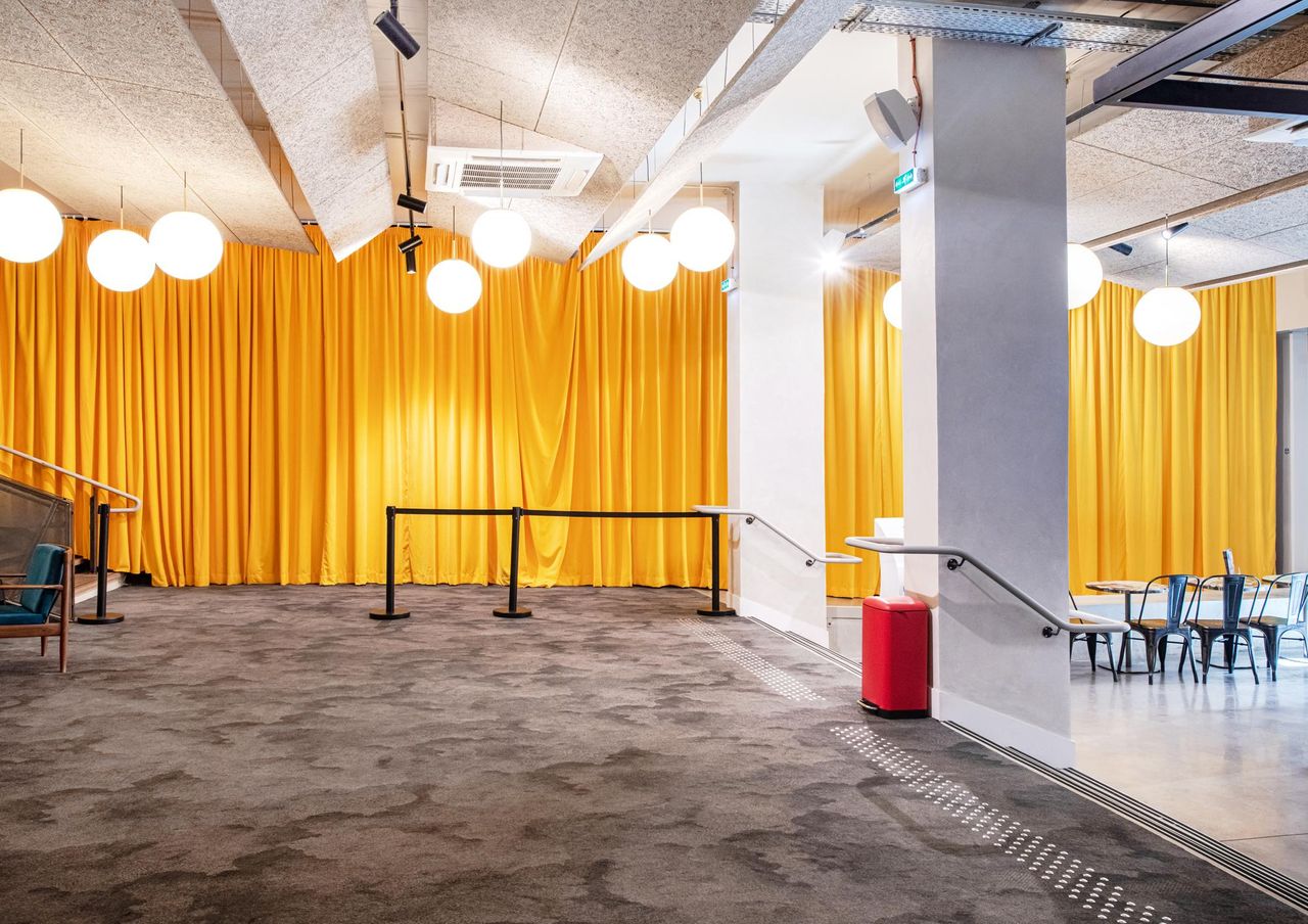 Marseille   Atrium image 3