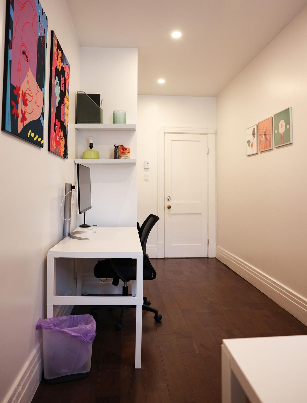 Rest of the World  Coworking spaces Desk image 5