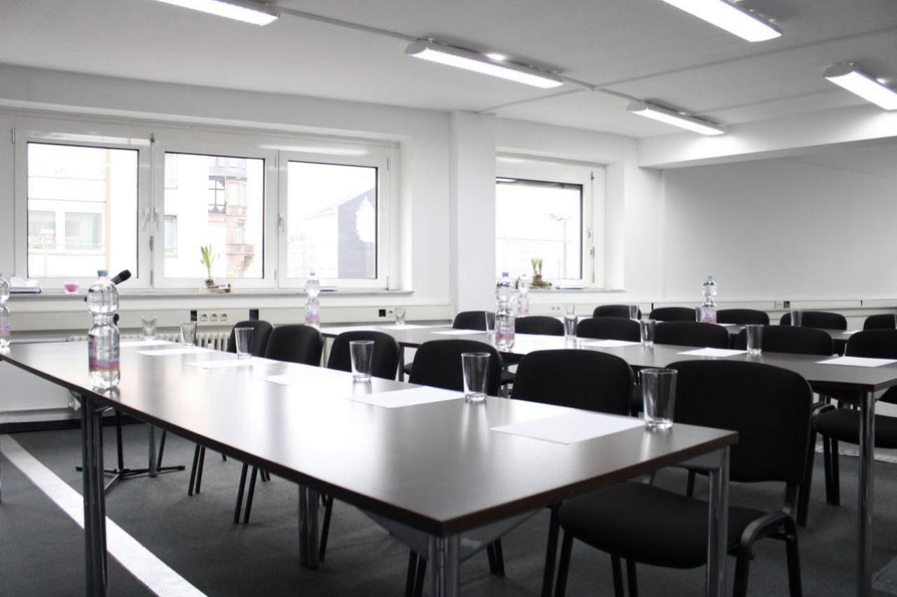 Frankfurt am Main Mobile Working Seminarräume Boardroom image 6