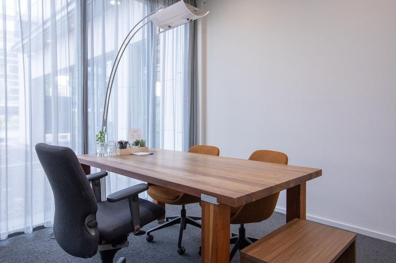 Arnhem Coworking Meeting room Elst - Kantoor 2p image 1