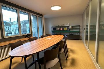 Zürich Kundengespräch Meeting rooms Sitzungszimmer mit Balkon image 2