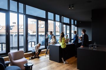 Berlin Corporate event space Penthouse & Rooftop image 5