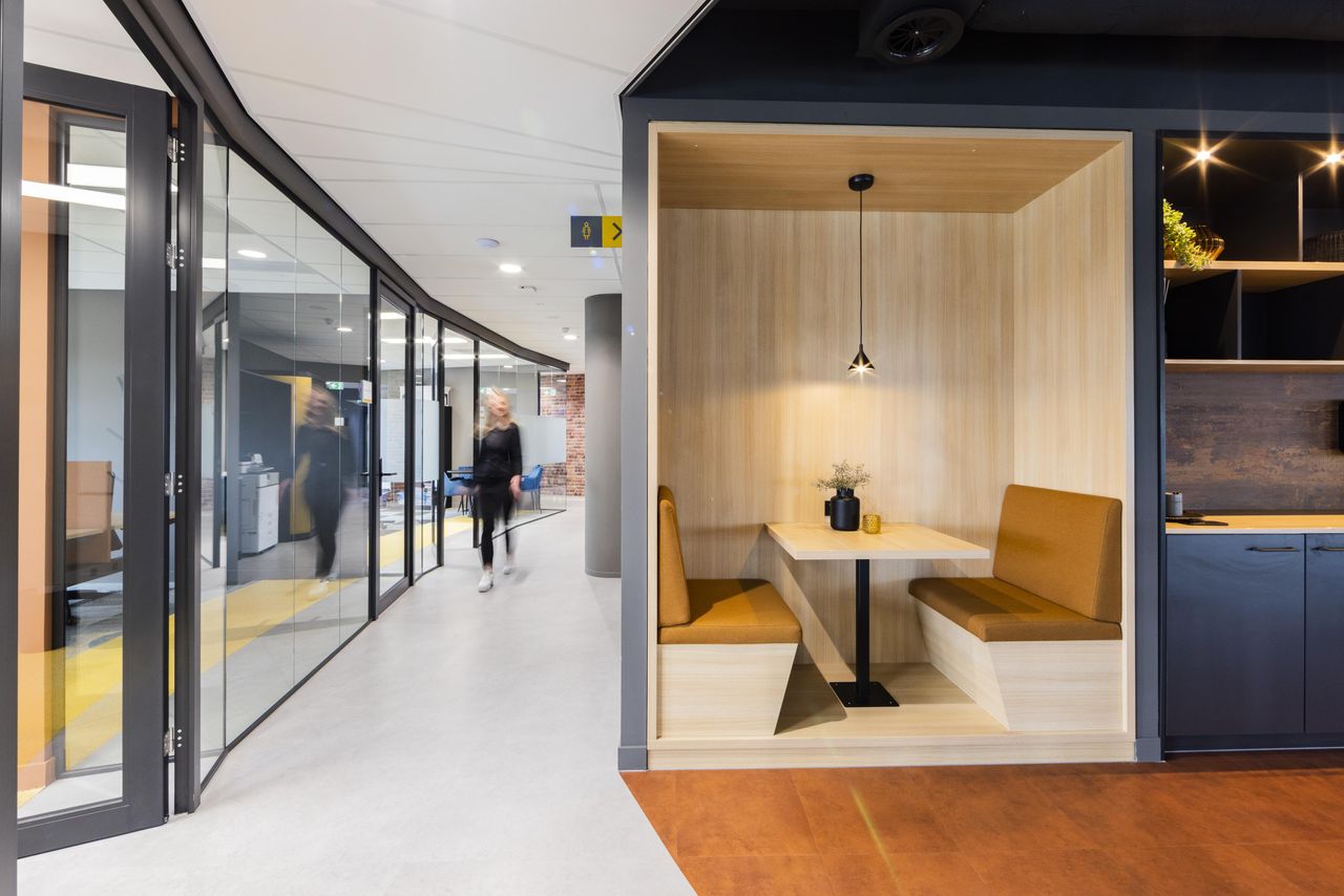 Rotterdam Coworking Meetingräume Metro Room image 3