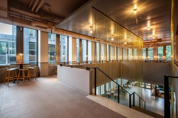 Frankfurt Christmas Party Corporate event spaces Red Room image 5