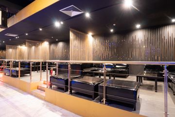 Berlin Club Balcony Am Fernsehturm image 17