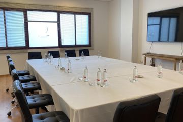 Fuengirola Offsite Meeting Meeting room Salon Fuengirola image 1