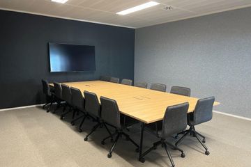 Sydney Coworking spaces Boardroom 3 image 2