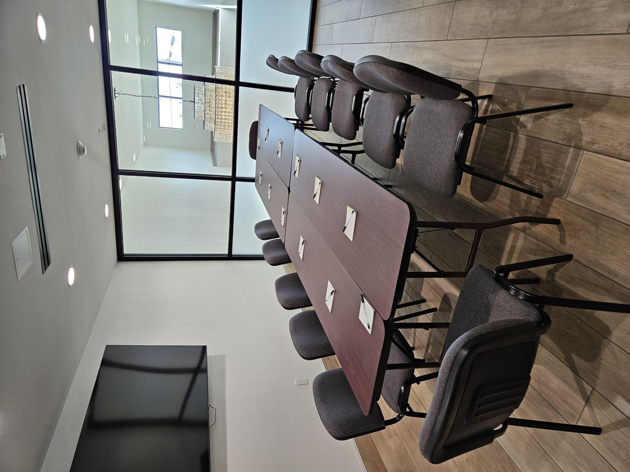 Santa Cruz  Meeting rooms Flexible Meeting Room for Conferences, Viewings, Training, Boardroom, et image 4