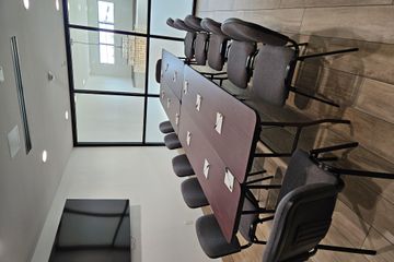 Santa Cruz Meeting rooms Flexible Meeting Room for Conferences, Viewings, Training, Boardroom, et image 4