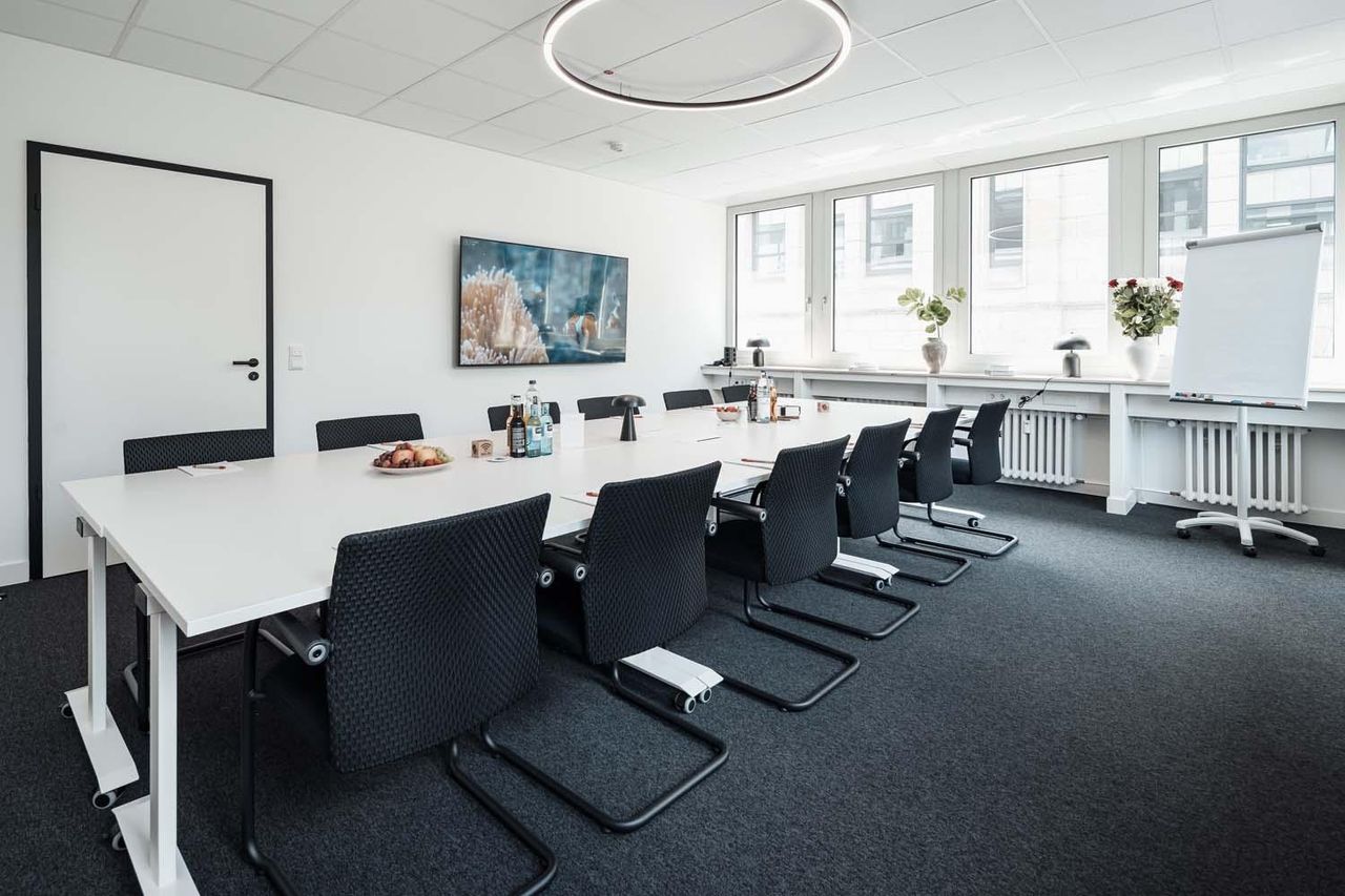 Cologne  Meeting room Konferenzraum Bergen image 2