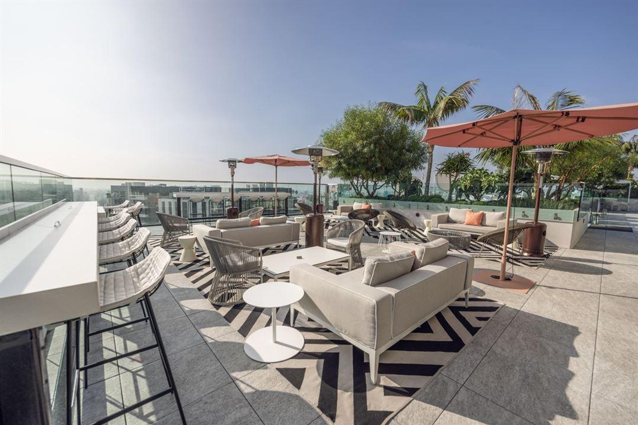 Los Angeles  Restaurant Rooftop Venue & Meeting Space image 1
