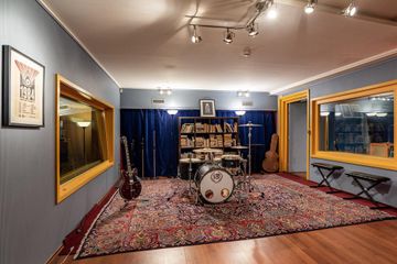 Rest der Welt Tonstudio image 0