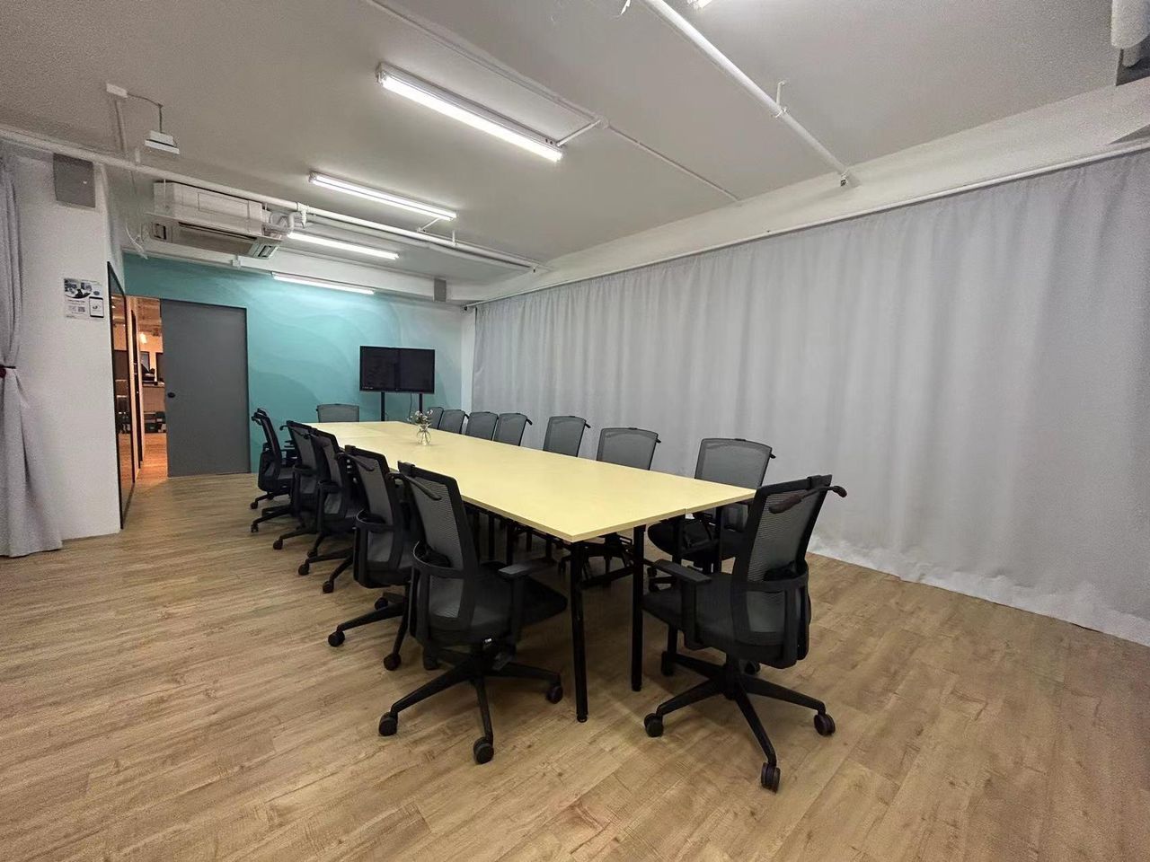 Hong Kong Creative Meeting Studio Amphi Studios event space image 6