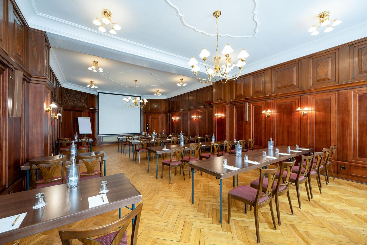 Berlin Offsite-Meeting Function Room Der Antike - Bankettsaal Jochen Klepper image 2