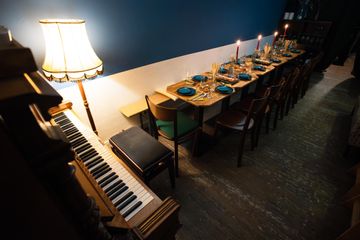 Berlin Bar Cosy wine bar image 0