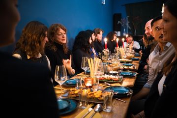 Berlin Networking Event Bar 7 Mares — Cosy Wine Bar & Private Event Space in Kreuzberg image 7