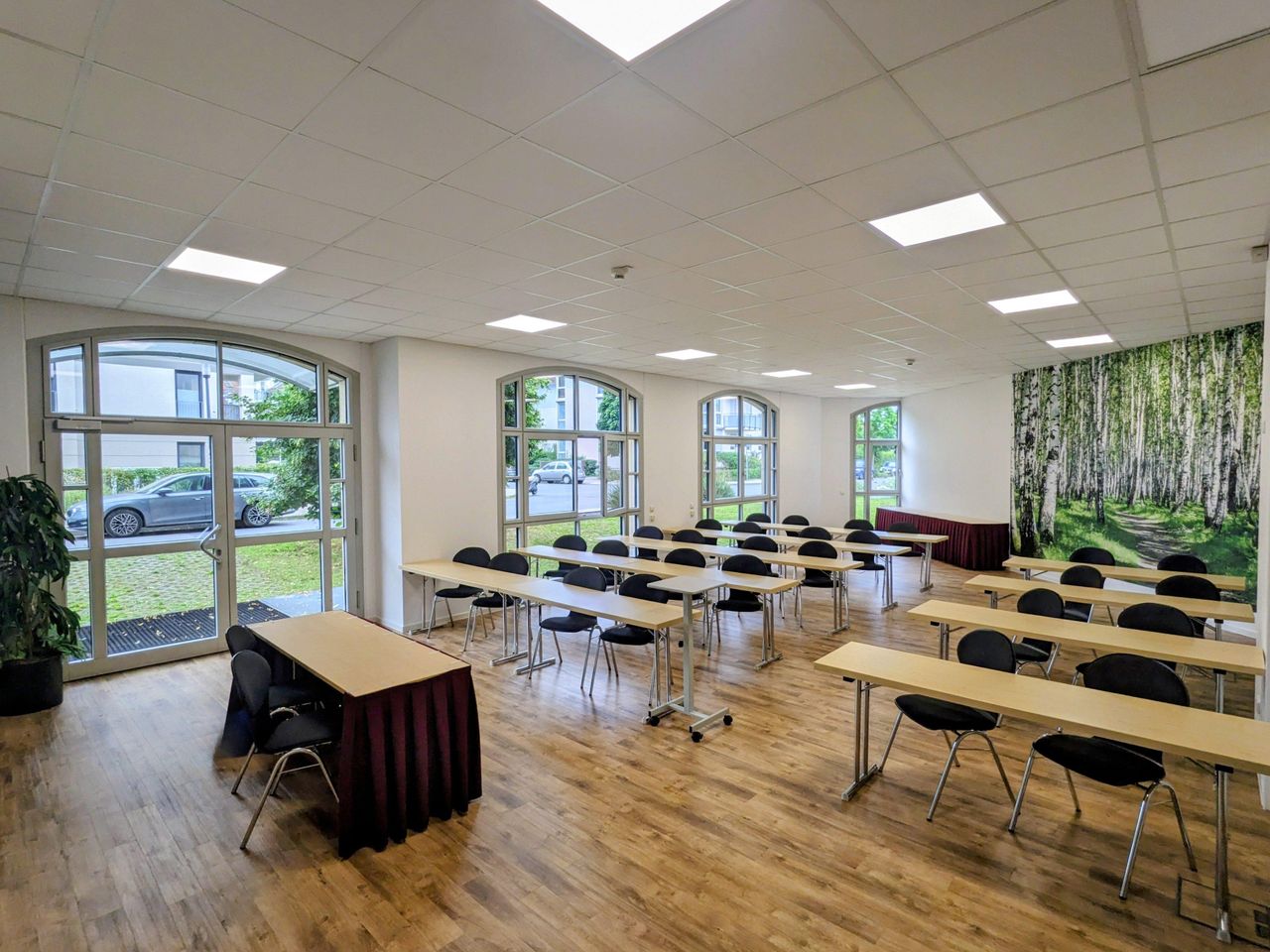 Dresden  Bedrijvencentrum Tagungsraum 24/5 image 0