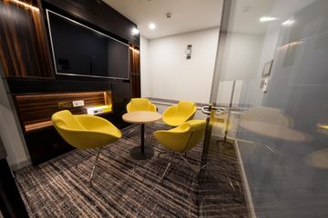 Birmingham  Meeting room Evolve image 1