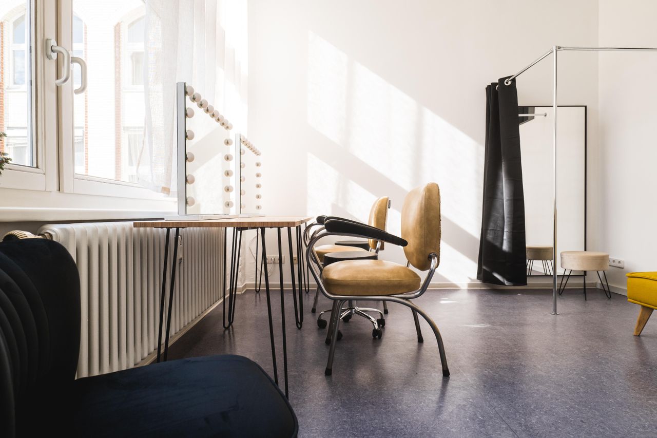 Berlin Kreatives Meeting Filmstudio Neon Island Studio image 10