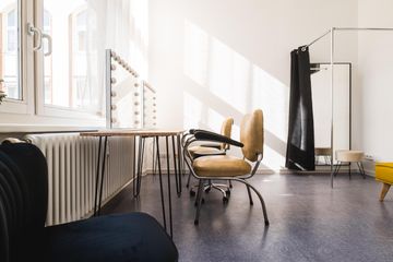 Berlin Kreatives Meeting Film studio Neon Island Studio image 10